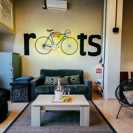 Apartment Ruzafa Roots, 12 Min To Centre, Smart Tv, Wine 발렌시아 외부 사진