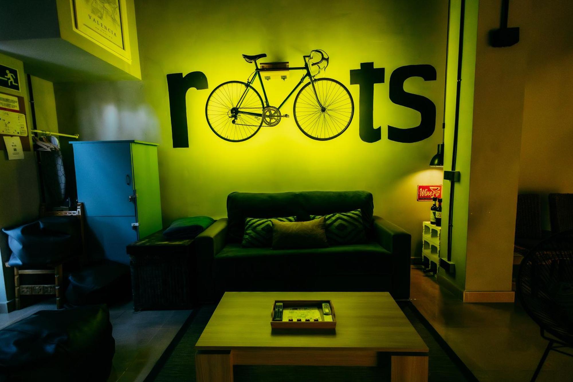 Apartment Ruzafa Roots, 12 Min To Centre, Smart Tv, Wine 발렌시아 외부 사진