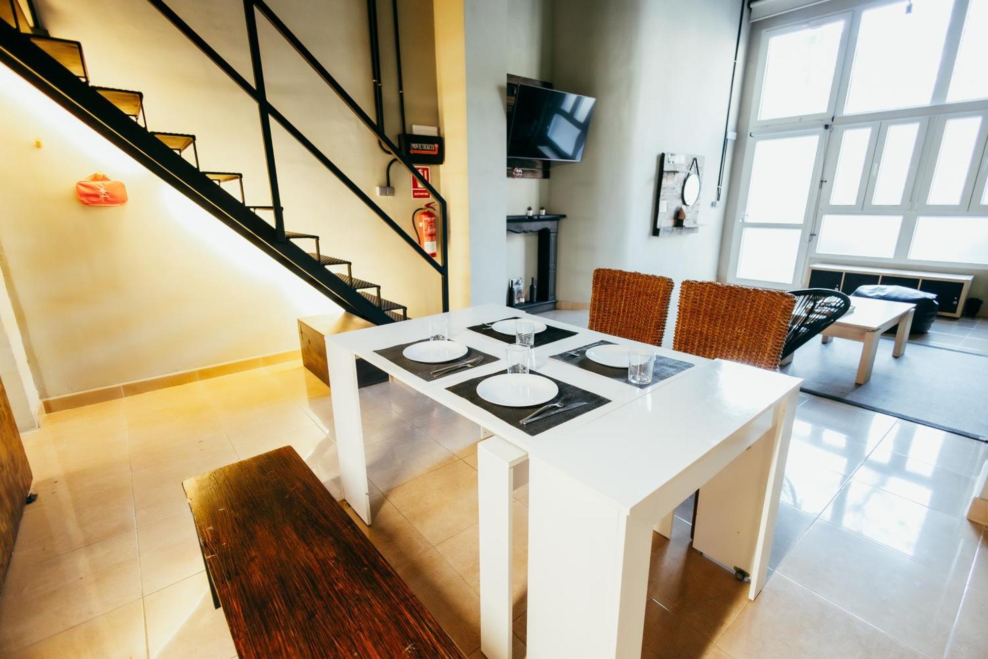 Apartment Ruzafa Roots, 12 Min To Centre, Smart Tv, Wine 발렌시아 외부 사진