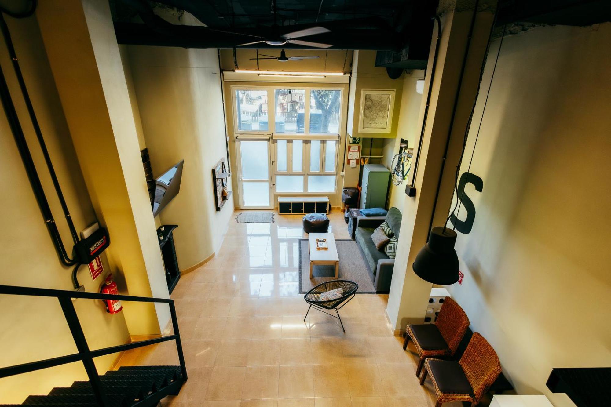 Apartment Ruzafa Roots, 12 Min To Centre, Smart Tv, Wine 발렌시아 외부 사진