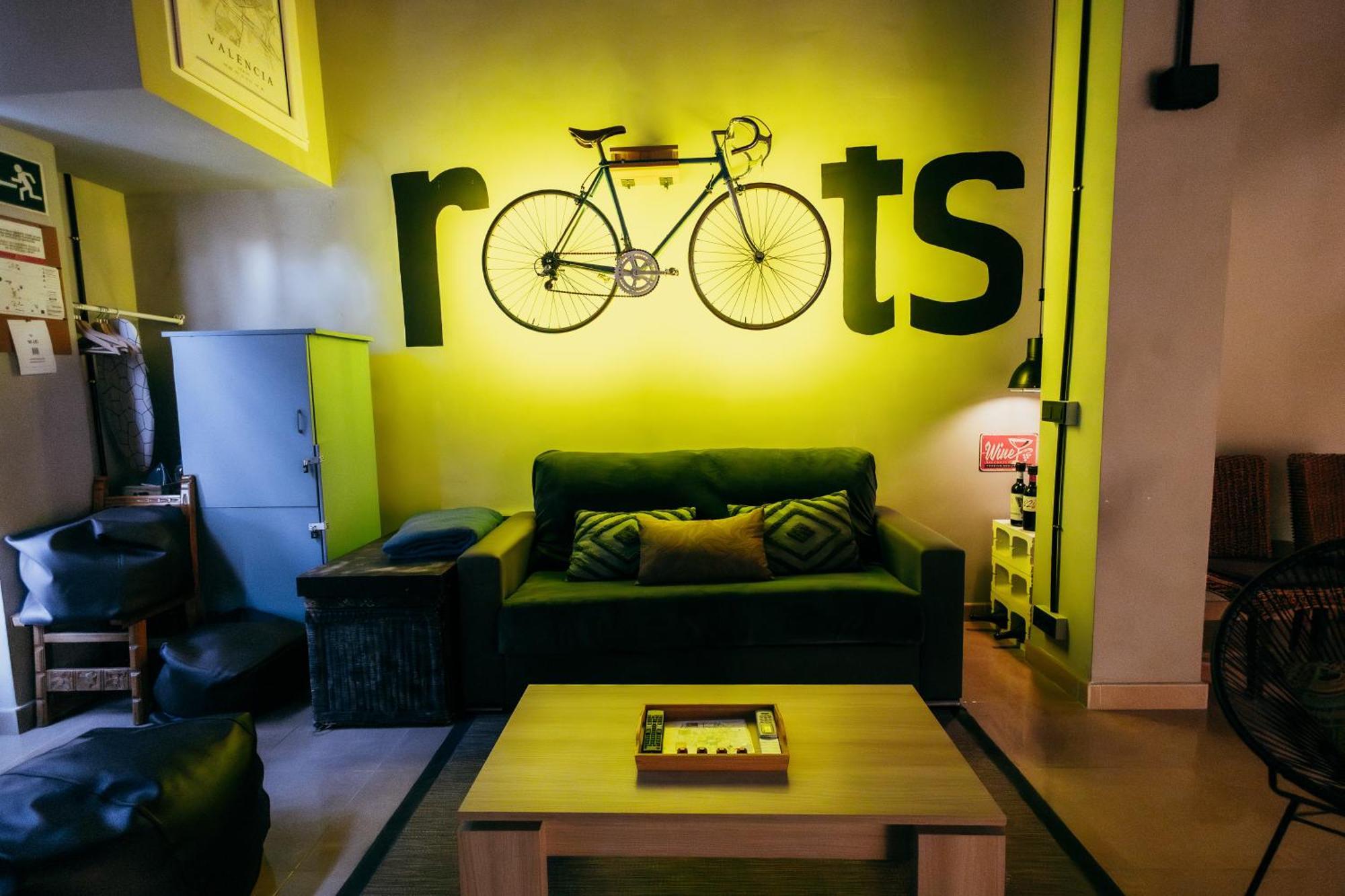 Apartment Ruzafa Roots, 12 Min To Centre, Smart Tv, Wine 발렌시아 외부 사진