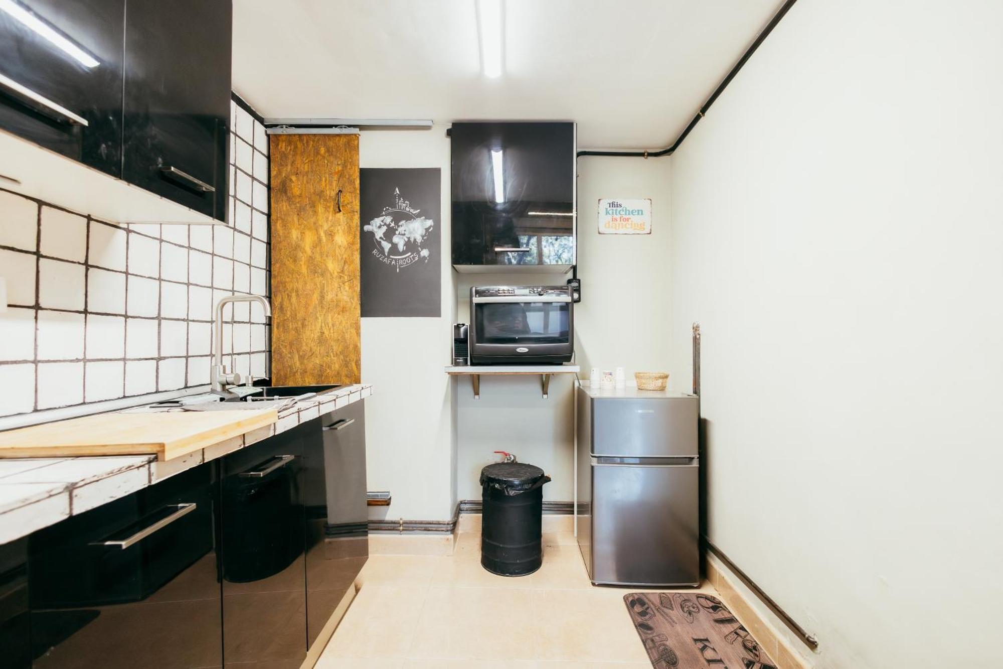 Apartment Ruzafa Roots, 12 Min To Centre, Smart Tv, Wine 발렌시아 외부 사진